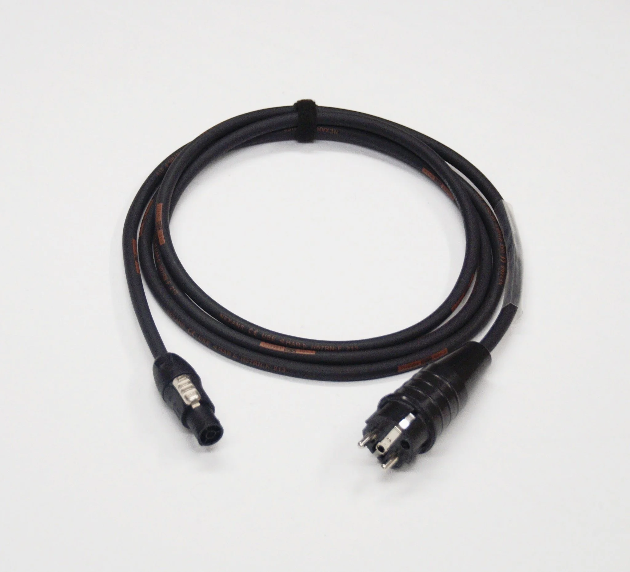 Schuko adaptor 16A >PowerCON true 1 1,5 m